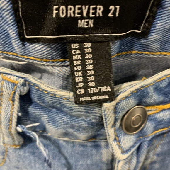 ripped jeans - Picture 3 of 3